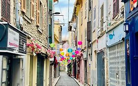 Artistic Antibes Apartment